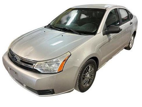 Used 2009 Ford Focus SE FWD image 1