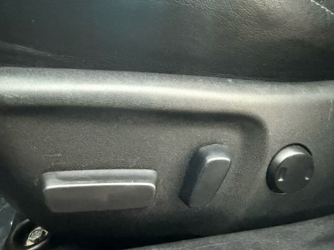 Used 2012 Toyota Camry SE image 32