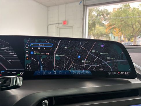 Used 2026 Cadillac Vistiq Luxury w/ LPO, Floor Liner Package image 37