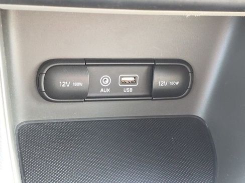 Used 2019 Kia Sportage LX image 18