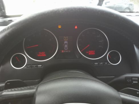 Used 2009 Audi A4 3.2 image 13