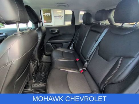 Used 2021 Jeep Compass Latitude w/ Convenience Group AWD/4WD image 22