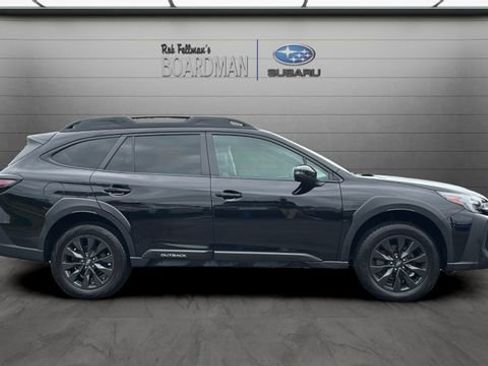 Used 2023 Subaru Outback Onyx Edition AWD/4WD image 3