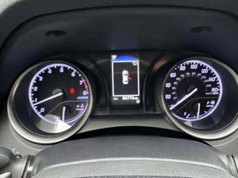 Used 2022 Toyota Camry SE image 26