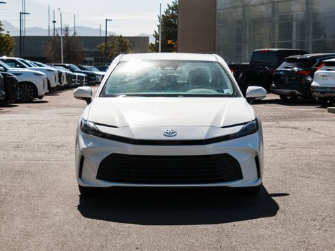 Used 2025 Toyota Camry LE FWD image 2