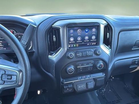 Used 2022 Chevrolet Silverado 2500 LT image 10