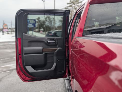 Used 2020 Chevrolet Silverado 1500 LT Trail Boss image 33