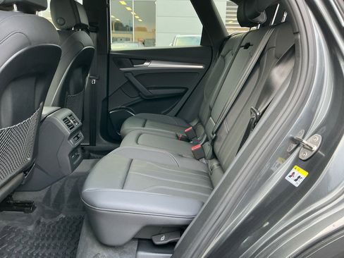 Used 2025 Audi Q5 2.0T Premium w/ Convenience Plus Package image 32