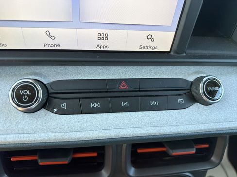 Used 2024 Ford Maverick XLT FWD image 29