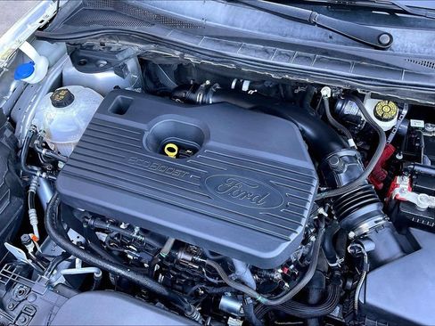 Used 2020 Ford Escape Titanium AWD/4WD image 31