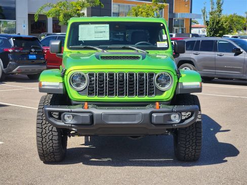 New 2025 Jeep Gladiator Mojave image 2