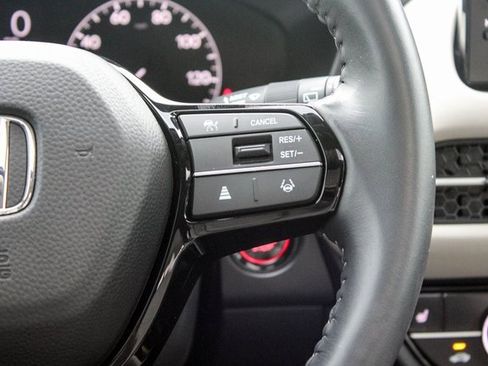 Used 2023 Honda HR-V EX-L image 30