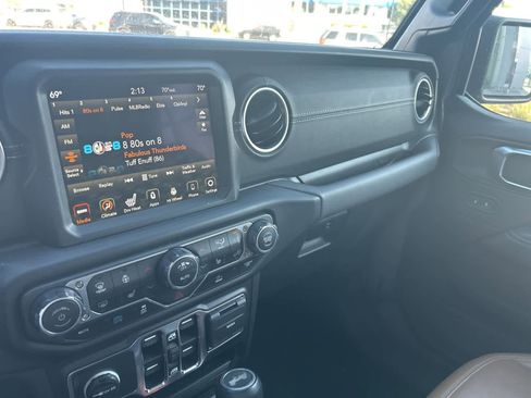 Used 2023 Jeep Wrangler Sahara w/ Cold Weather Group image 40