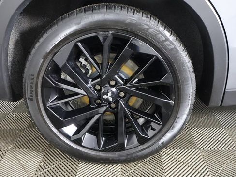 Used 2023 Mitsubishi Outlander SE Black Edition image 23