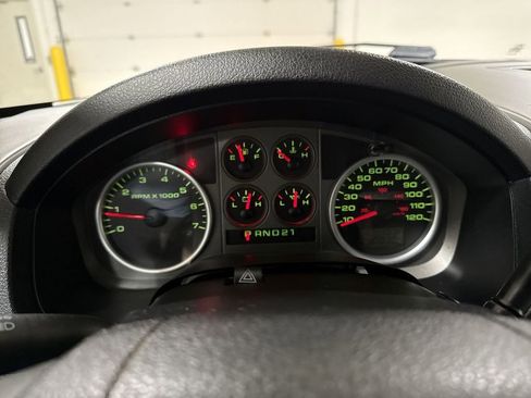 Used 2005 Ford F150 XL AWD/4WD image 12