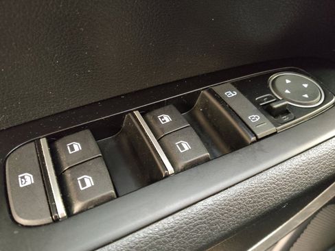 Used 2025 Kia Soul LX w/ LX Technology Package image 27