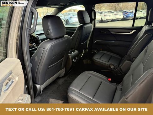 Used 2025 GMC Acadia Elevation w/ Elevation Premium Package image 34