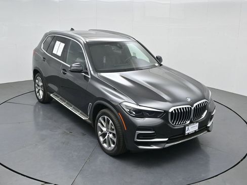 Used 2023 BMW X5 xDrive40i image 38