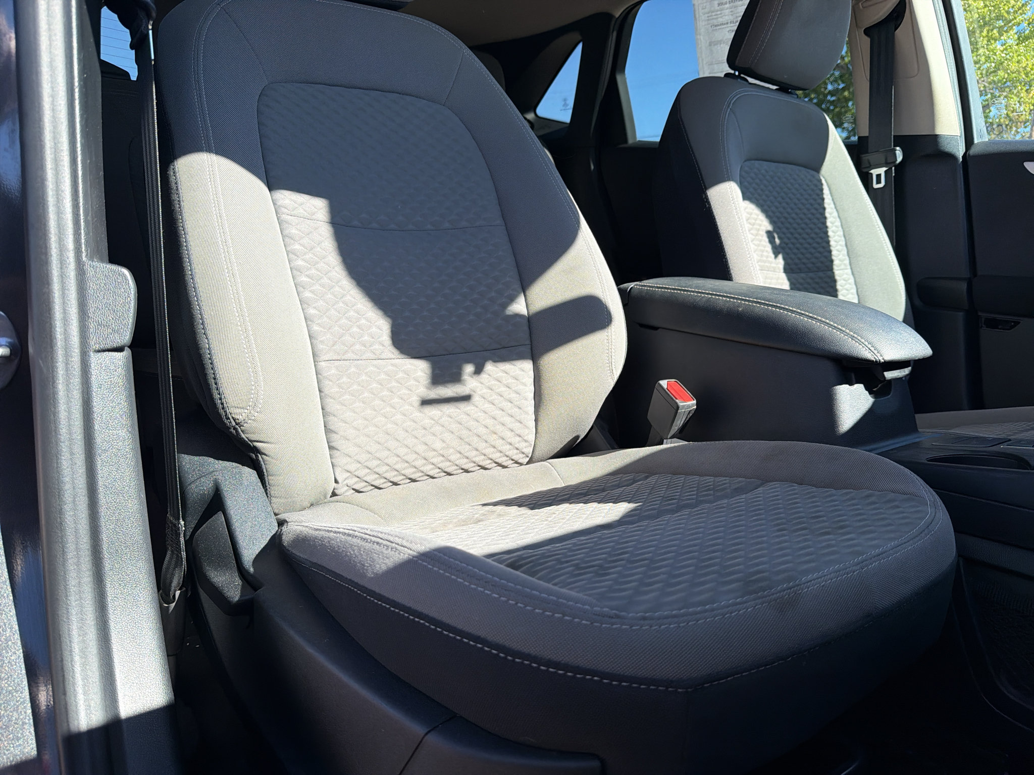 Used 2020 Ford Escape SE AWD/4WD image 20