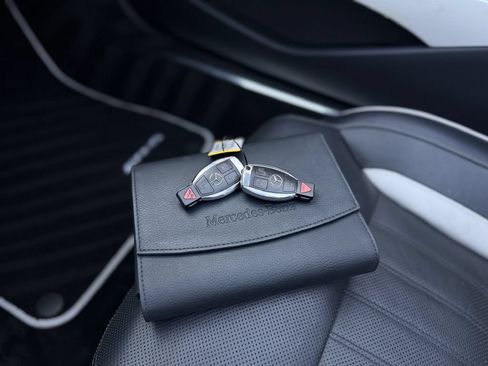 Used 2015 Mercedes-Benz SL 550 image 30