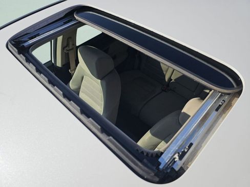 Used 2022 Honda CR-V EX image 8