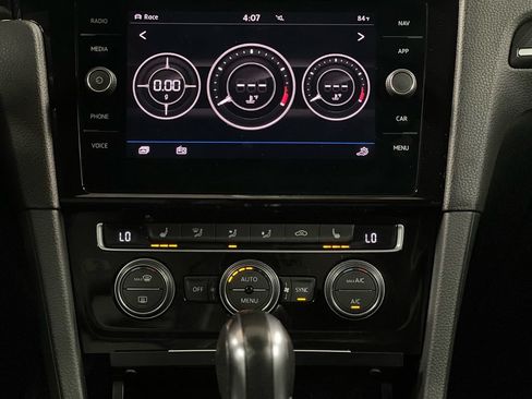 Used 2019 Volkswagen Golf R 4-Door AWD/4WD image 26