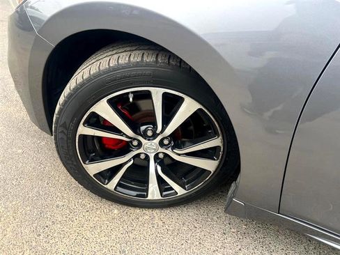 Used 2017 Nissan Maxima 3.5 SL image 24