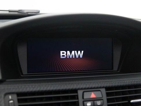 Used 2011 BMW M3 Sedan image 40