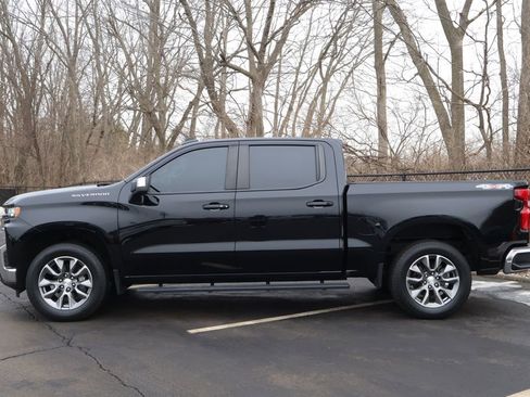 Used 2021 Chevrolet Silverado 1500 LT image 4