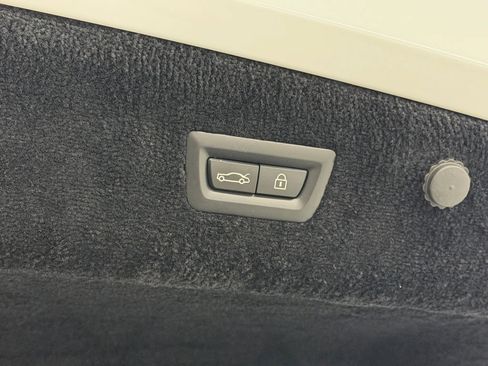 Used 2022 Rolls-Royce Ghost AWD/4WD image 98