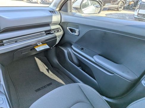New 2026 Kia K4 FWD image 18