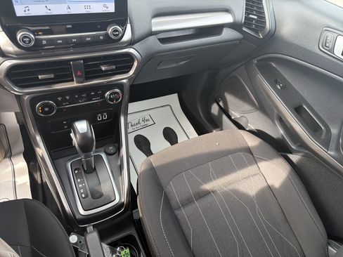Certified 2019 Ford EcoSport SE w/ SE Convenience Package AWD/4WD image 22