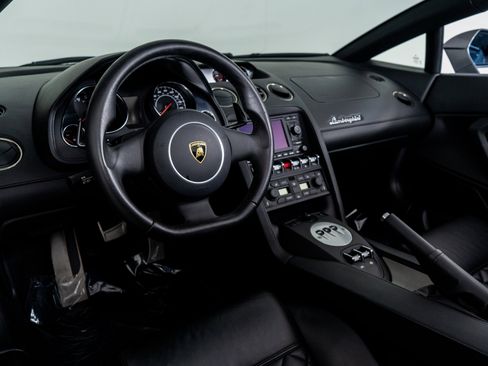 Used 2013 Lamborghini Gallardo LP 550-2 image 2