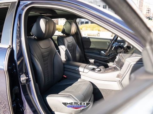 Used 2018 Mercedes-Benz S 560 Sedan w/ AMG Line Exterior image 17