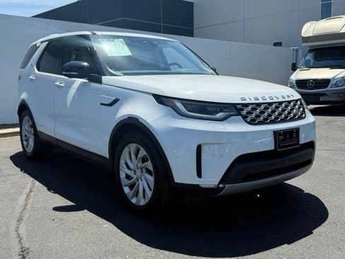 Used 2025 Land Rover Discovery S AWD/4WD image 8