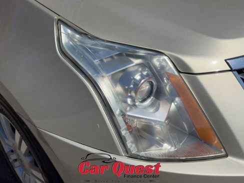 Used 2016 Cadillac SRX Luxury w/ Driver Awareness Package image 13