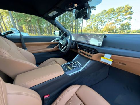 New 2026 BMW 430i Convertible w/ M Sport Package image 14