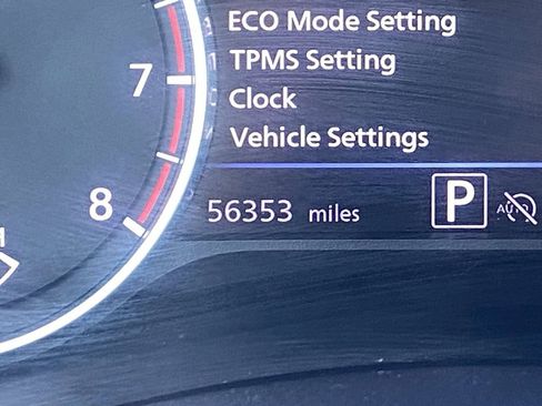 Certified 2024 Nissan Sentra SV FWD image 32