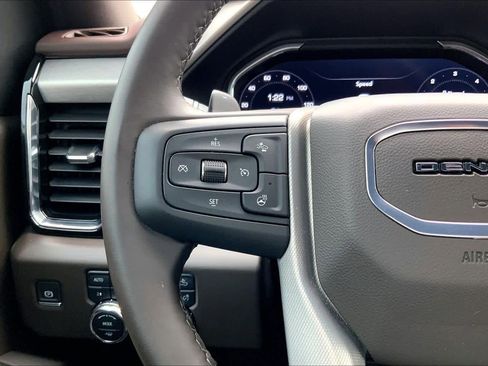 Certified 2025 GMC Sierra 1500 Denali w/ Denali Reserve Package AWD/4WD image 24