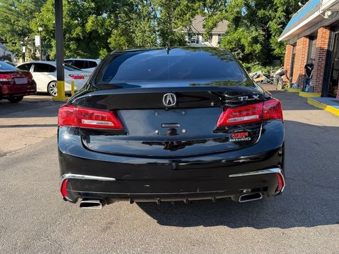 Used 2018 Acura TLX V6 SH-AWD w/ Technology Pkg image 4