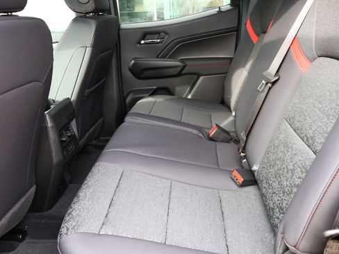 New 2025 Chevrolet Colorado Z71 w/ Midnight Edition image 30