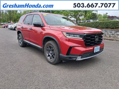 Used 2025 Honda Pilot TrailSport
