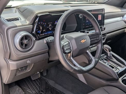 Used 2025 Chevrolet Colorado LT w/ Advanced Trailering Package AWD/4WD image 30