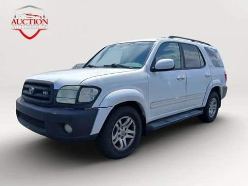 Used 2003 Toyota Sequoia Limited RWD image 1