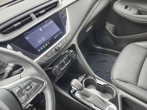 Used 2023 Buick Encore GX Essence w/ Experience Buick Package AWD/4WD image 31