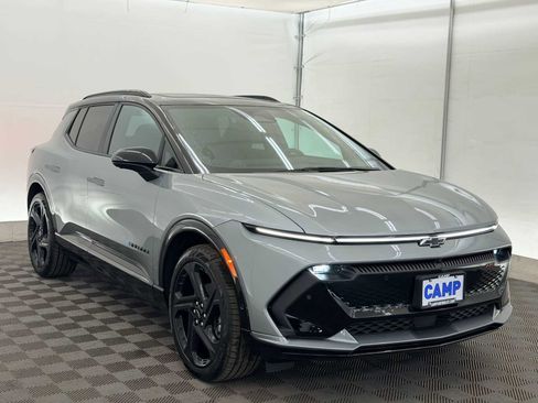 New 2026 Chevrolet Equinox EV RS image 8