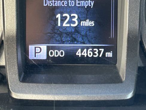 Certified 2023 Toyota Tacoma TRD Off-Road image 24