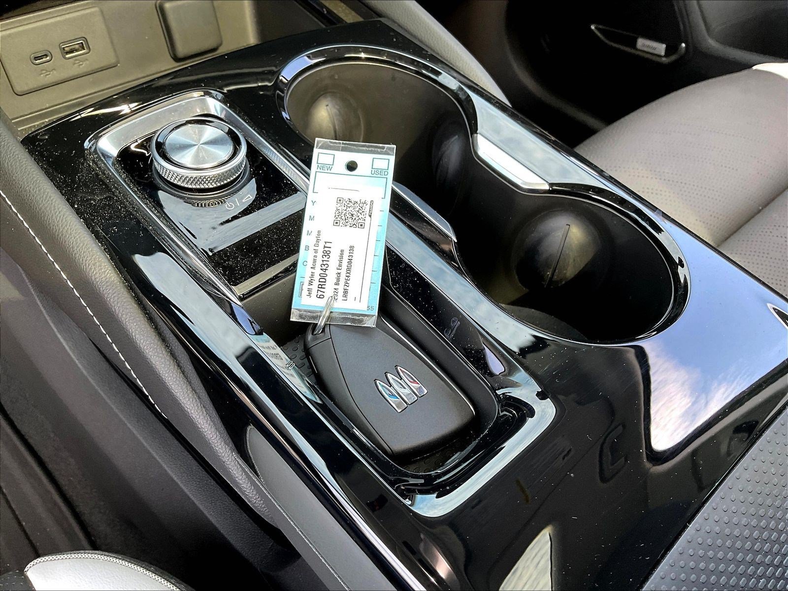 Used 2024 Buick Envision Sport Touring AWD/4WD image 36