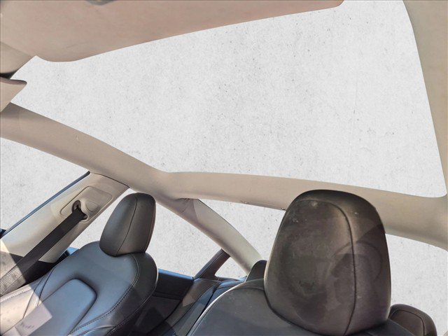 Used 2023 Tesla Model 3 Standard Range RWD image 12