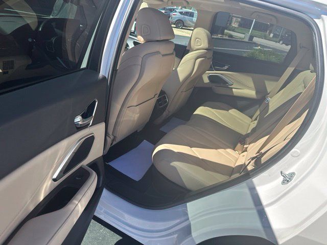 Used 2024 Acura RDX SH-AWD image 15